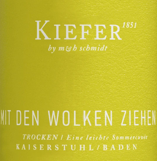 Mit Den Wolken Ziehen Trocken - Weingut Kiefer 3 Mit Den Wolken Ziehen Trocken - Weingut Kiefer